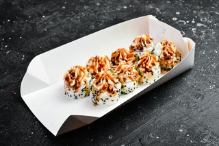 Рол Вулкан з запеченим лососем та Унагі (250г)