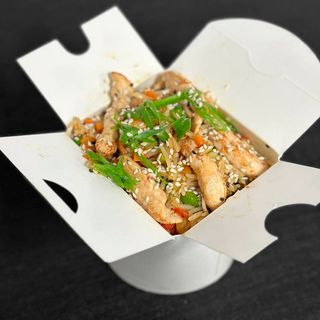 ბრინჯი ქათმით