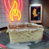 Tarta tres leches