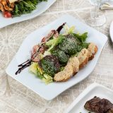 სტეიკ სალათი