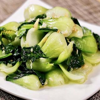 蒜蓉小白菜Pak choy salteada al ajillo