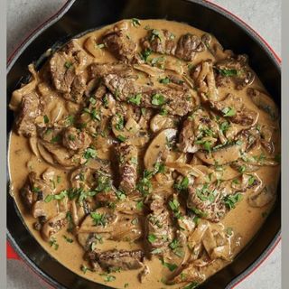 Бефстроганов с рисом 