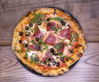 Prosciutto pizza 650g