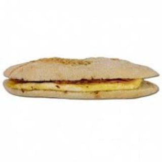 Bocadillo Tortilla Francesa Con Bacon