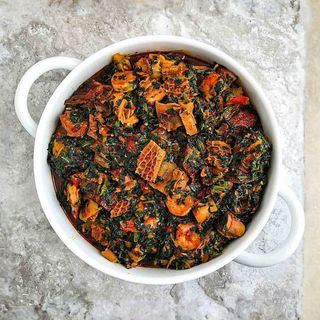 Vegetable soup with snail