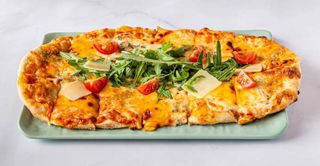 Пиццета "Пять сыров"  420 гр