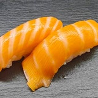 Nighiri salmone - 2 pezzi