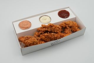 Chicken crispy strips (5buc+ 3 sosuri)