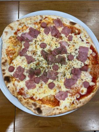 Pizza Frankfurt (30 Cm.)