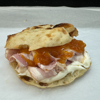 Focaccia dolce porchetta