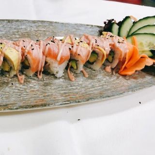 70. Uramaki Tataki (8 Uds.)