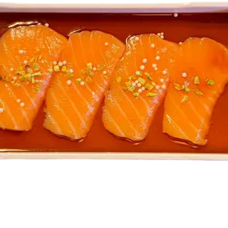 CARPACCIO DE SALMÓN CON SALSA POZU (4p)