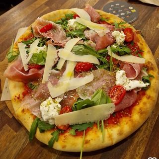 Pizza Prosciutto (28 Cm.)