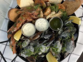 Сет з морепродуктів з аргентинськіми креветками 1,5 кг. (1500g)