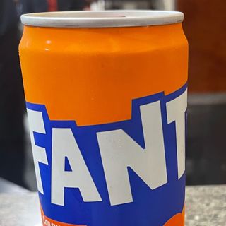 Fanta lattina 