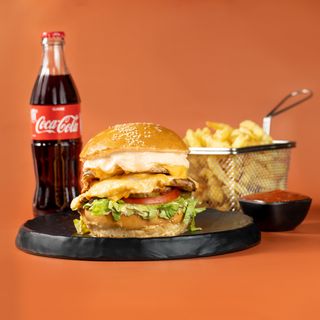 ორმაგი ქათმის ბურგერის კომბო/Double Chiken burger combo