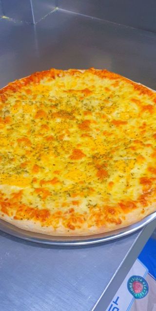 Pizza 4 Quesos (large)