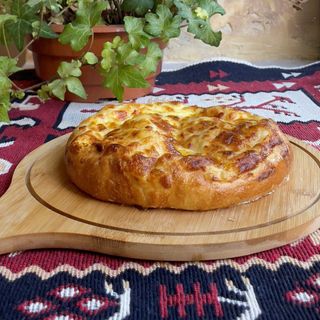 Хачапурі з імеретинським сиром  (350г) 