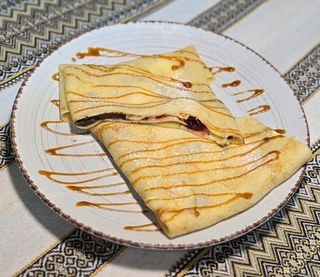 Млинці з вишнею