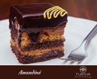 Amandina