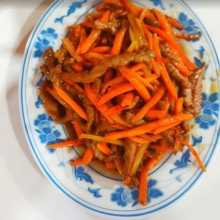 Ternera Con Salsa Picante