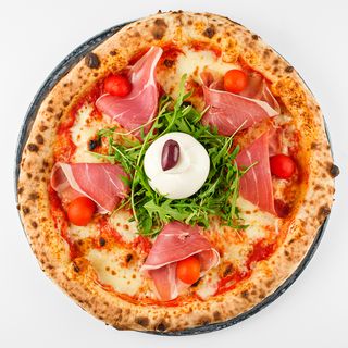 Pizza Crudo & Burrata