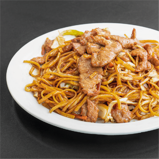 Tallarines con ternera