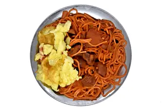 Spaghetti & Rognon & Omelette & Ration De Pain