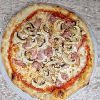 Pizza Complicata (30 Cm.)