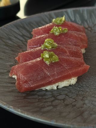 Nigiri De Atún Y Kizamy Wasabi (2 Uds.)