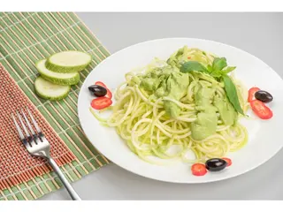 Spaghetti Pesto, raw, fără gluten