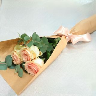 Buket sa 3 roza ruže