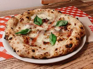 Provola E Guanciale