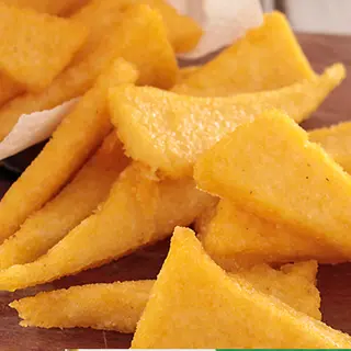 Scagliozzi di polenta fritta al gorgonzola