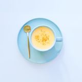 Cúrcuma latte (Golden latte)