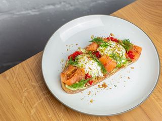 Авокадо тост (350g)