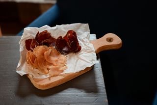 М`ясо сиров`ялене  (мікс телятина, курка) 50г