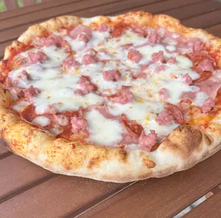 Pizza 4 carne