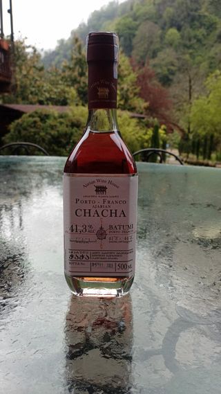 ჭაჭა პორტო ფრანკო როზე 0.5 ლტ.