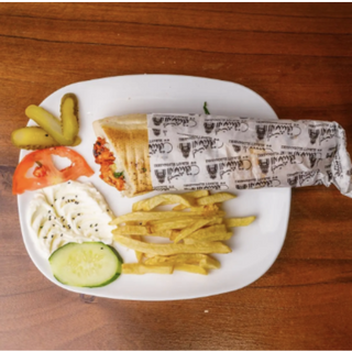 Sandwich Shish Taouk avec frites 