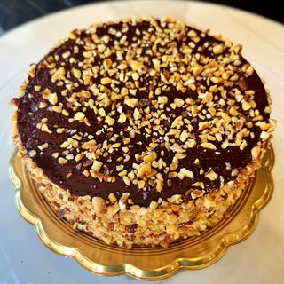 Semifreddo alla nocciola 16 cm