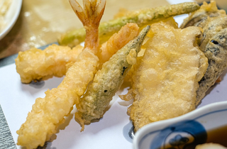 Tempura Pescado Con Verduras