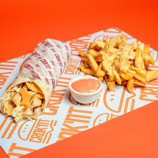 Wrap cu pui și coleslaw