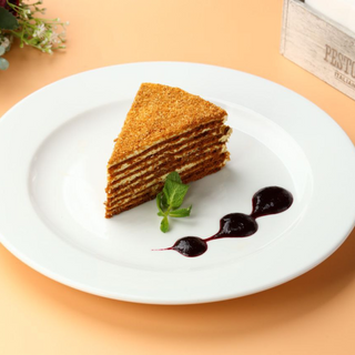 Бабусин медовик  (150 г)