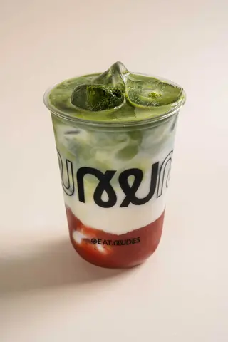 Iced Matcha Jelly STRAWBERRY