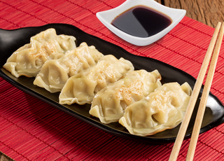 Gyoza De Cerdo  (6 Uds.)