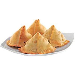 Chicken samosa (per plate 4pcs)
