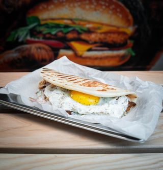 Піта на сніданок