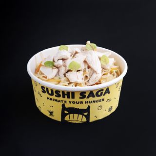 Spaghetti cinesi con pollo e verdure