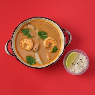 Տոմ Յամ ծովամթերքով